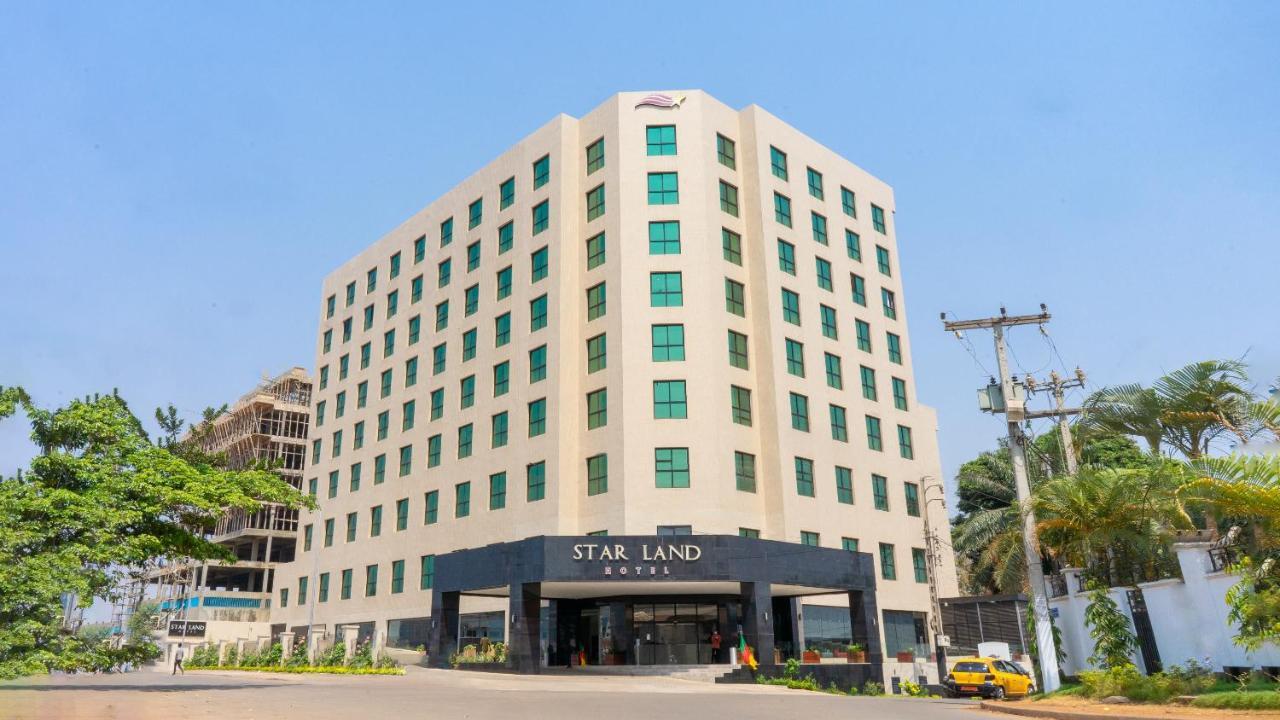 Star Land Hotel Bastos Yaoundé Exterior foto